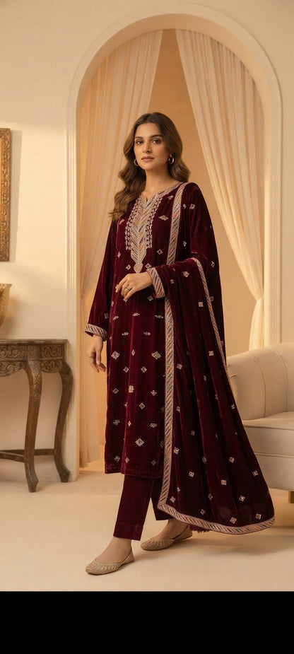 Ladies velvet unstitched suit, winter collection, view 5